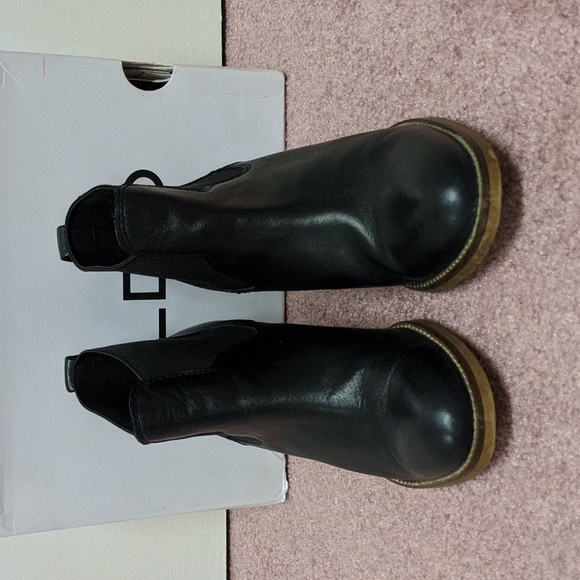 ALDO Ankle Boots - Black - Picture 2 of 10
